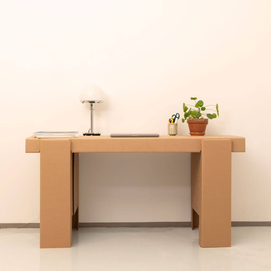 RIAB GRID table single, 64 cm in natural cardboard used as desk