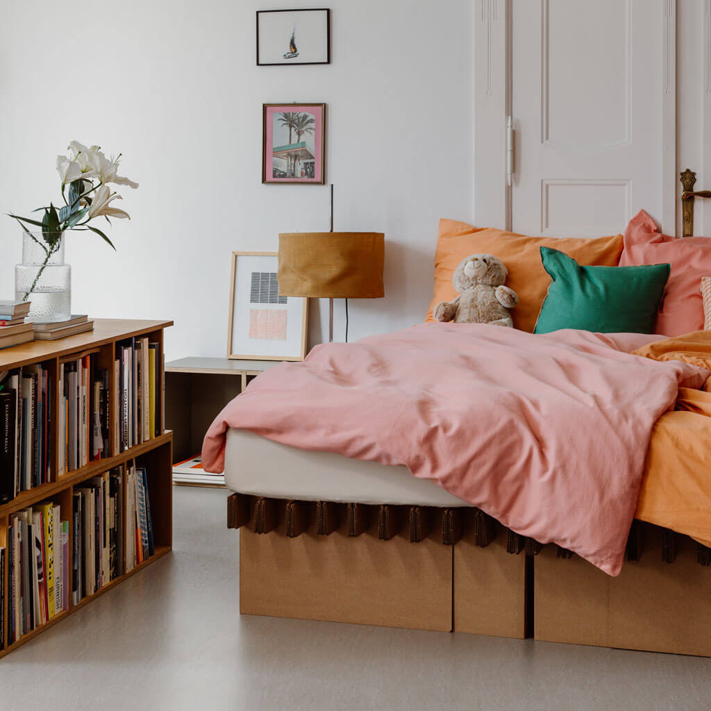 ROOM IN A BOX organic cotton bed linen coral