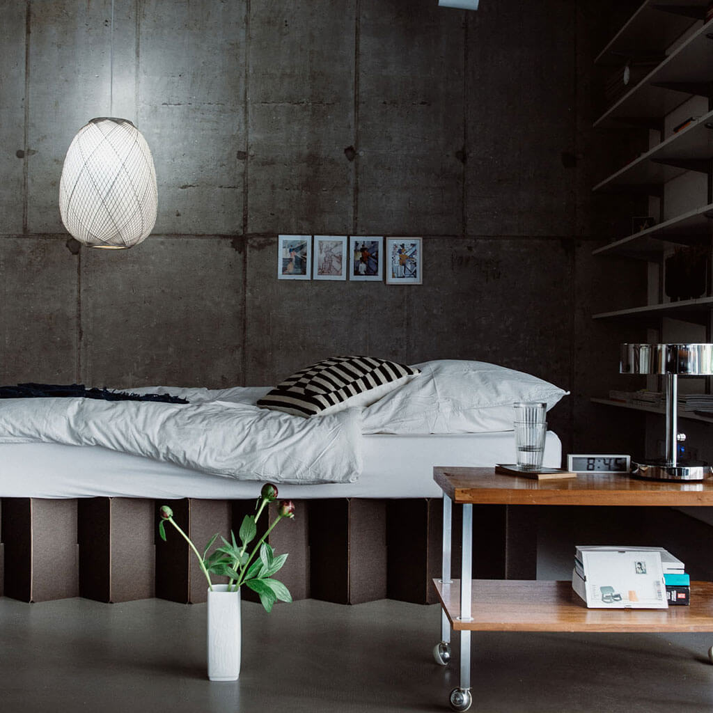 RIAB family bed made of corrugated cardboard black