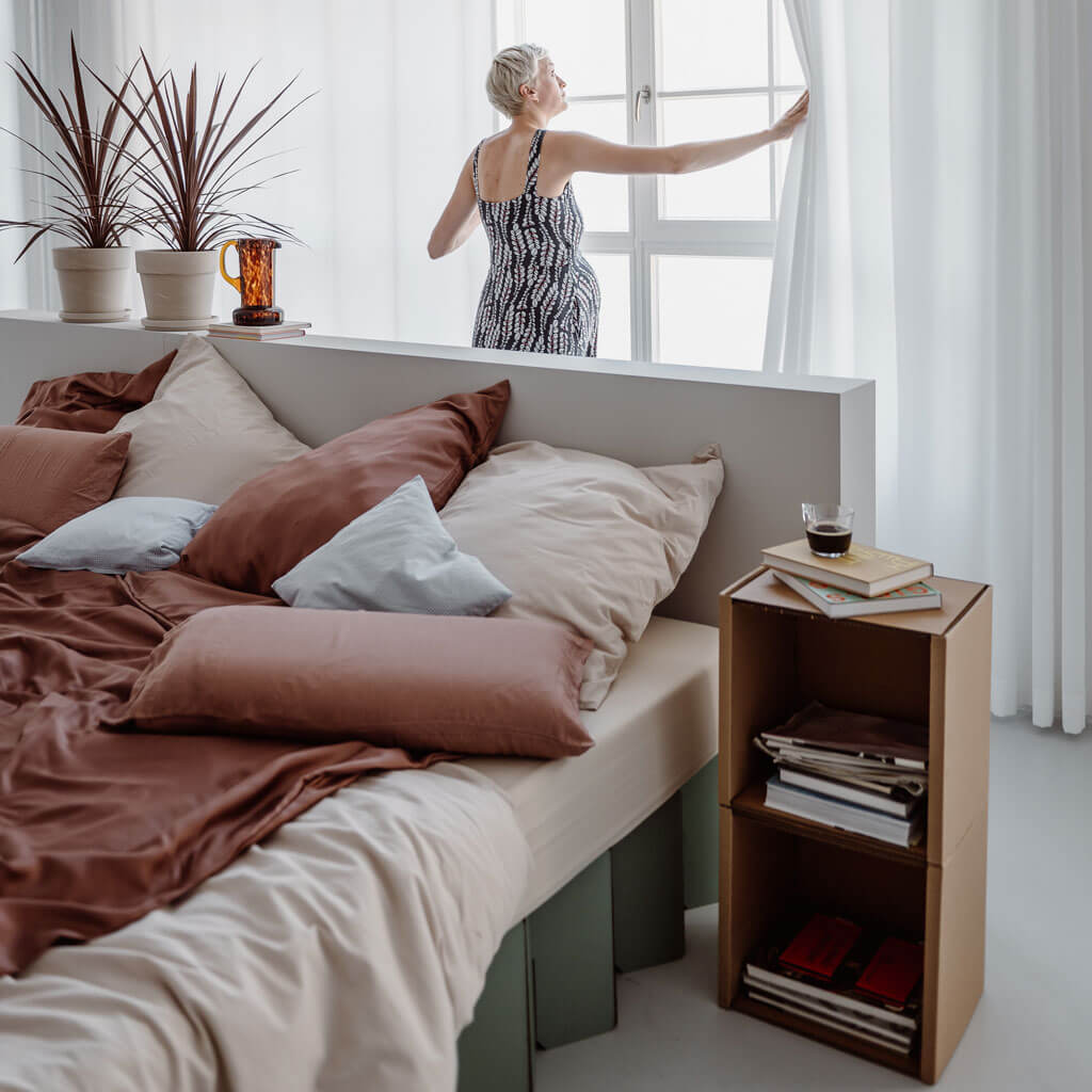 ROOM IN A BOX modular shelving system shelf 2x1 as nightstand